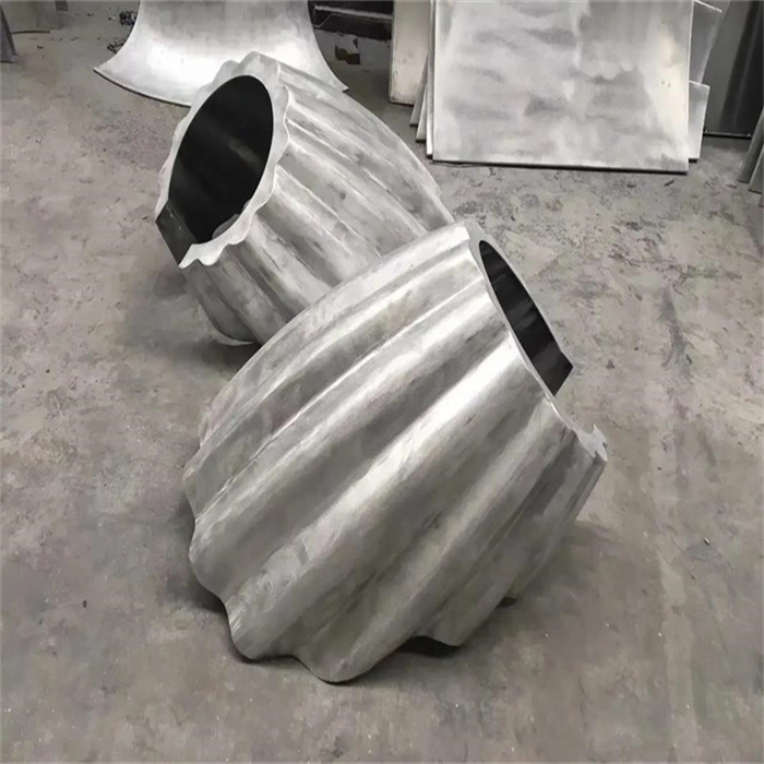 金属双曲加工11