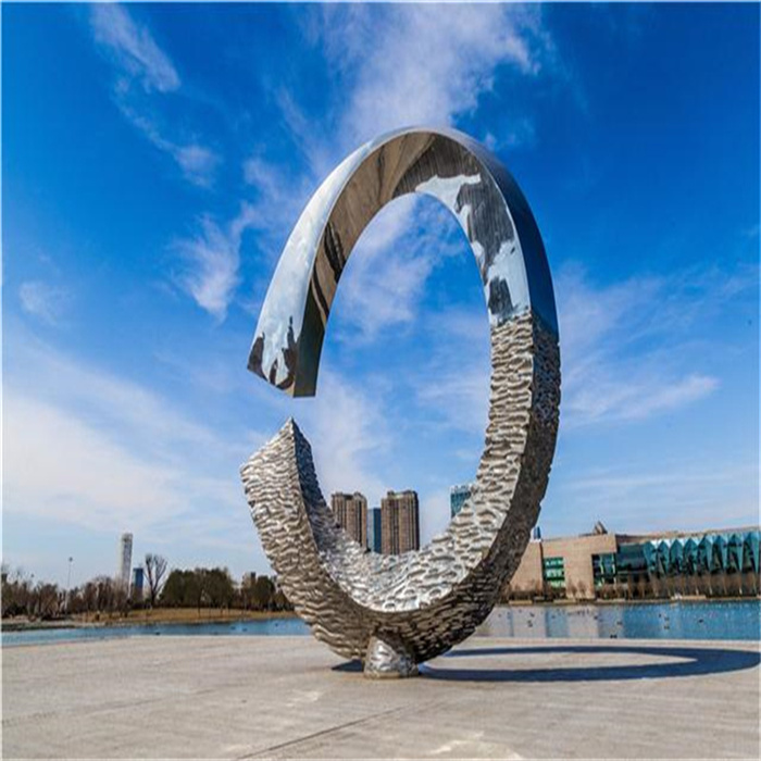 景区不锈钢雕塑05