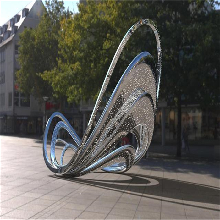 景区不锈钢雕塑06