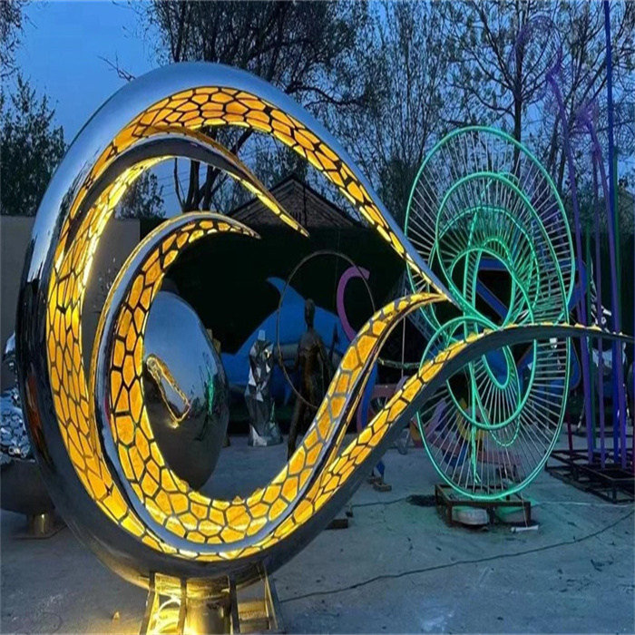 景区不锈钢雕塑21